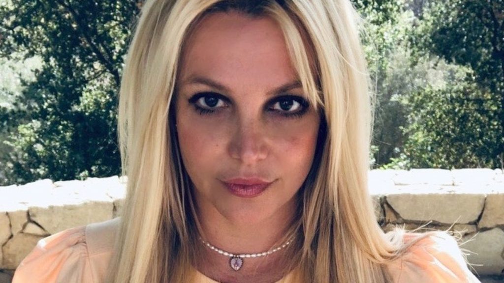 Britney Spears é liberada para cuidar de suas finanças com o fim da tutela